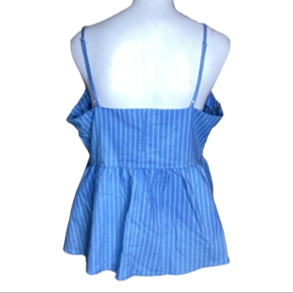 Harper High Neck Tank Top Chambray Embroidered Blue Floral Embroidery Size XL - Picture 9 of 11